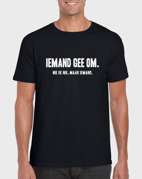 Afrilol Iemand gee om Men's T-shirt - komedie